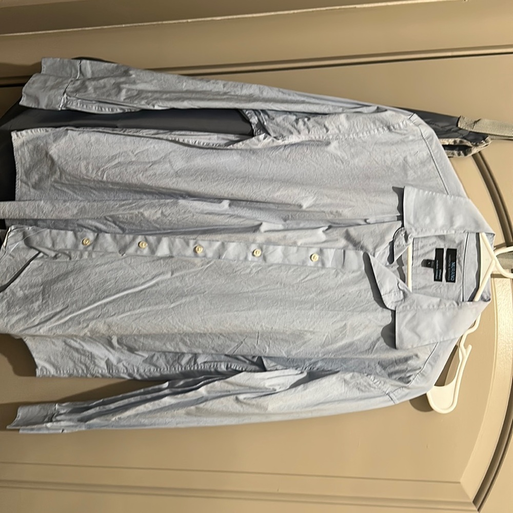 Murano men’s size large dress shirt